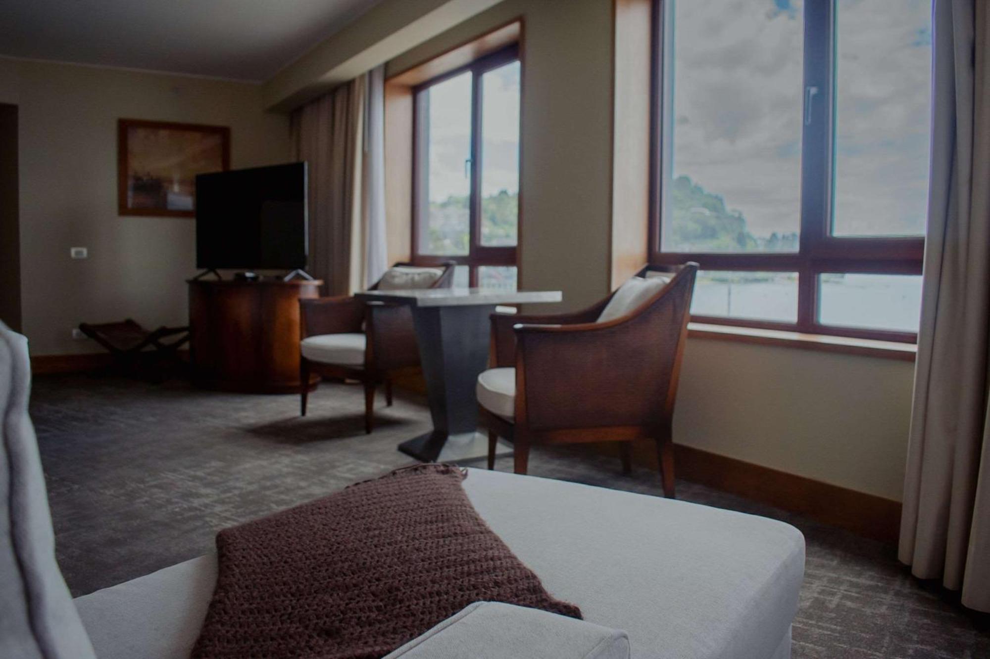 Radisson Hotel Puerto Varas Esterno foto